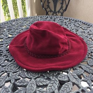 Free people genuine leather red hat❤️